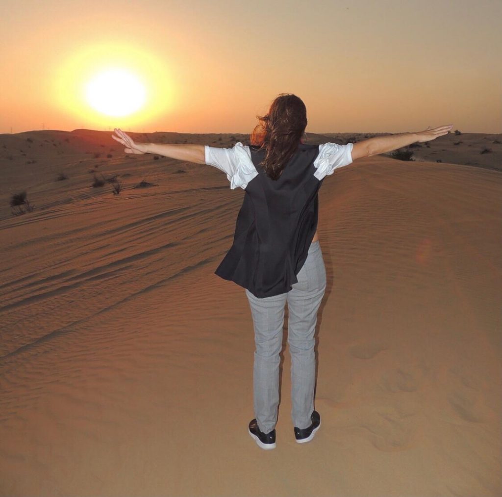 Safari no Deserto de Dubai é um passeio imperdível para quem vai aos Emirados Árabes