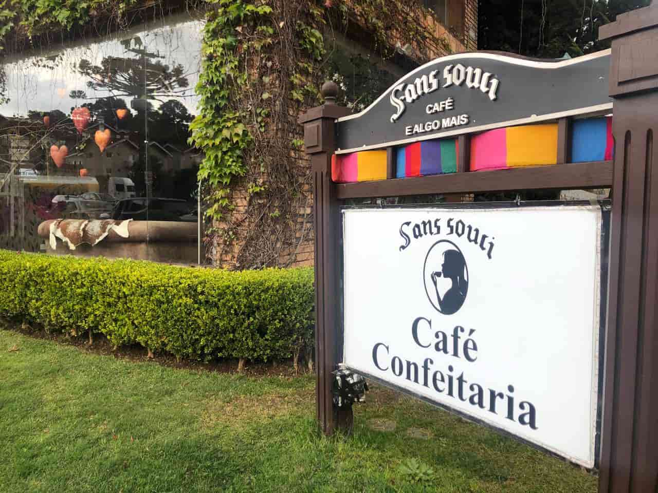 Sans Souci Café e Confeitaria, a cafeteria instagramável mais procurada para fotos em Campos dos Jordão