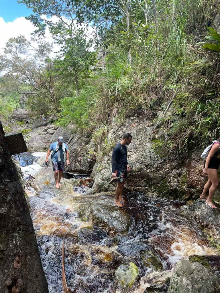 A Cachoeira das Arapongas, Poço da Geladeira e a Cachoeira do Sossego, ficam no Parque Estadual das Sete Passagens em Itaitu, Jacobina Ba
