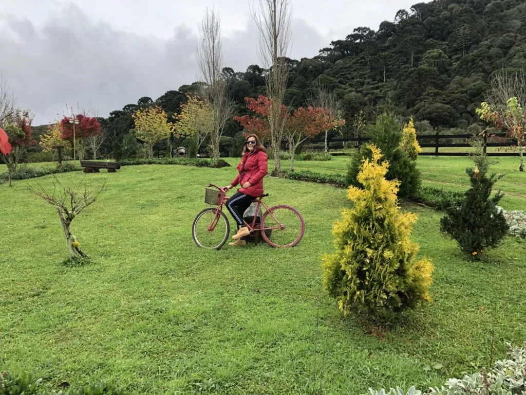 Jardim da Pousada Cantos e Encantos