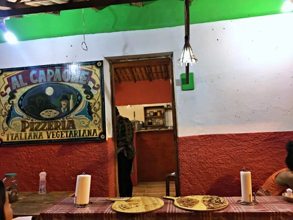 Vale do Capão, uma encantadora vila da Chapada Diamantina e a Pizza Al Capaone