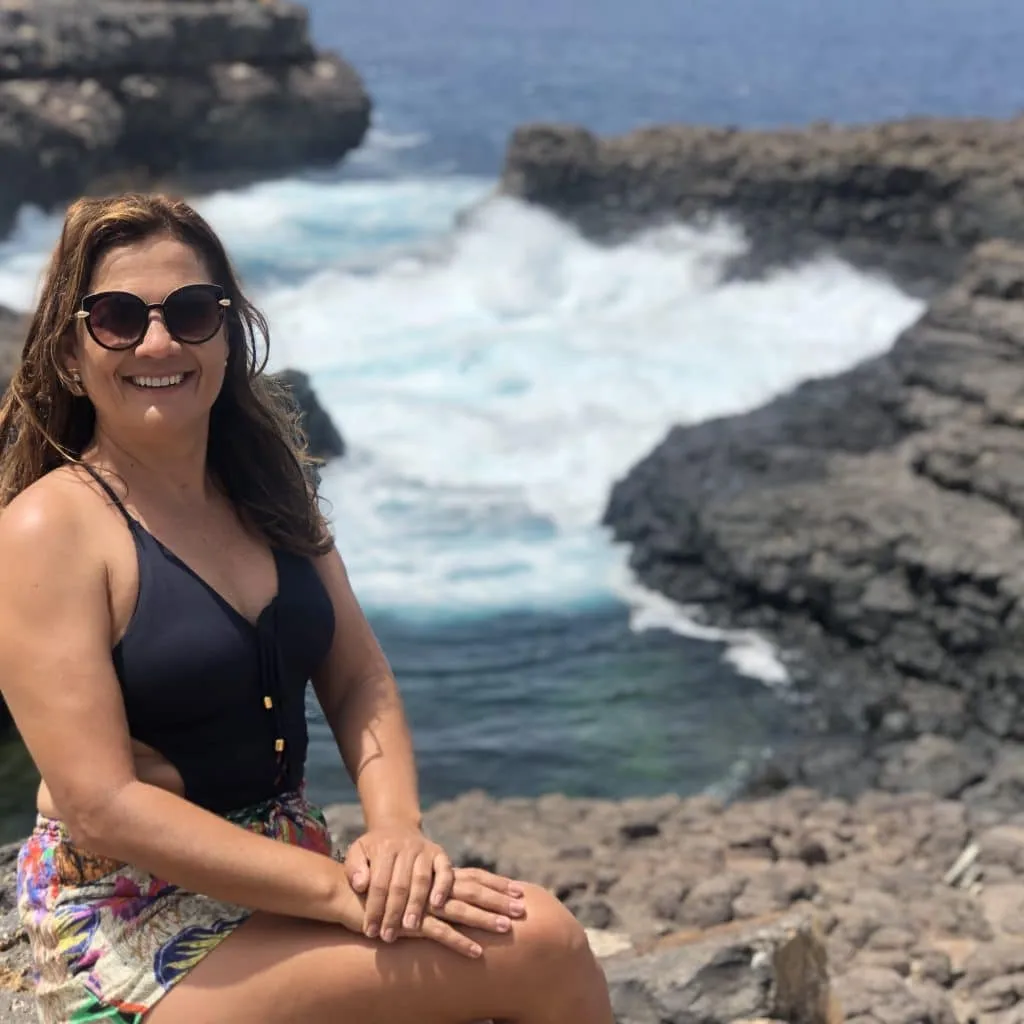 Atração da Ilha do Sal em Cabo Verde - Buracona