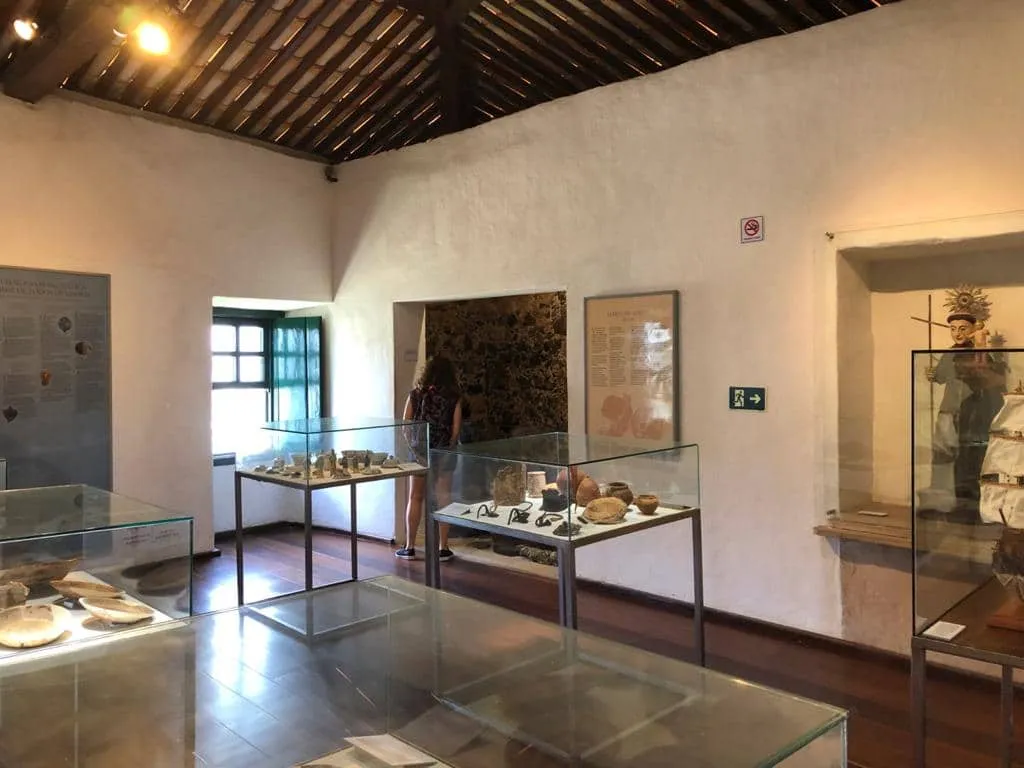 O Museu Náutico da Bahia fica localizado no Forte Santo Antônio da Barra em Salvador Ba