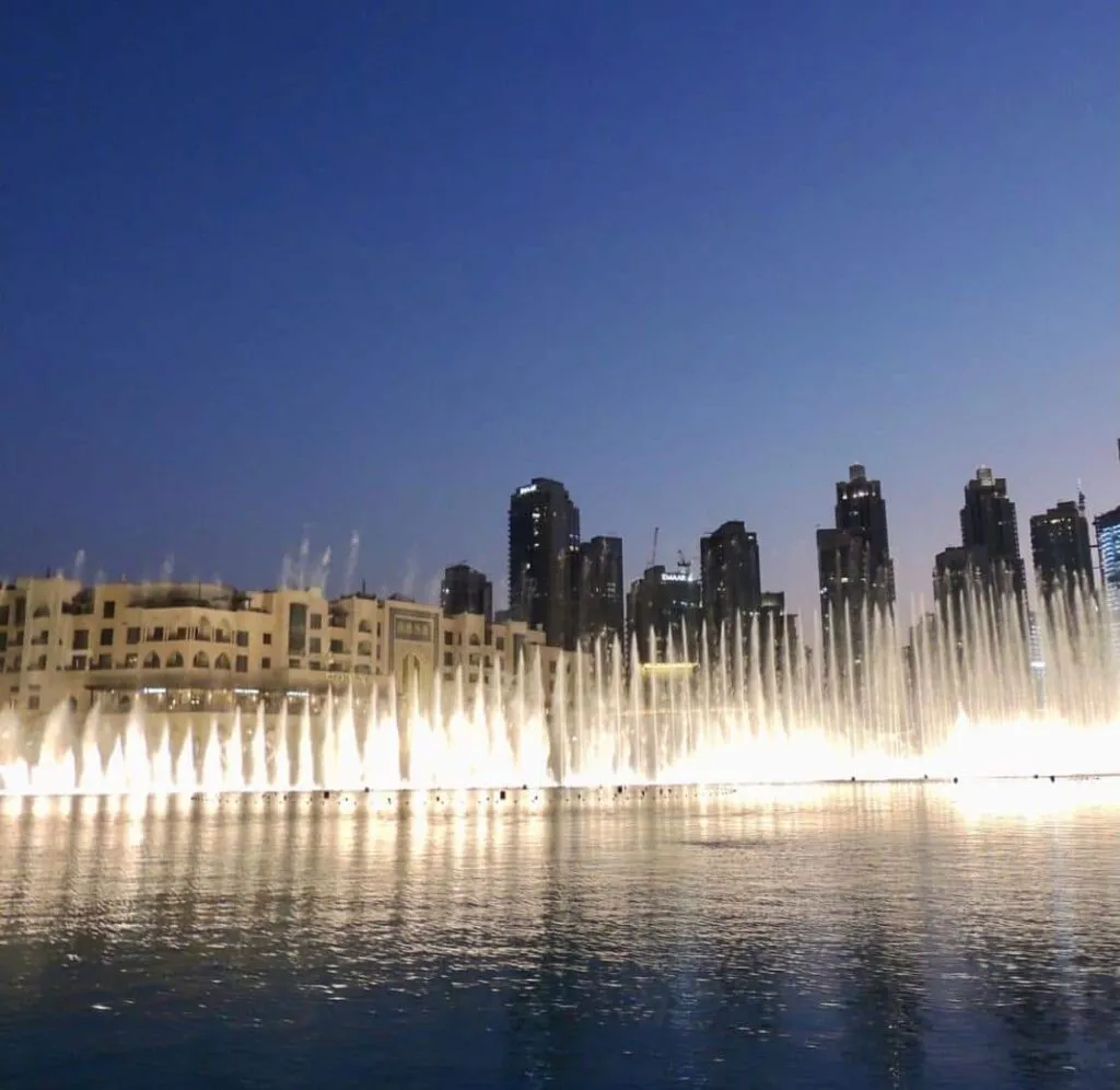 Burj Khalifa -o prédio mais alto de Dubai e do mundo
