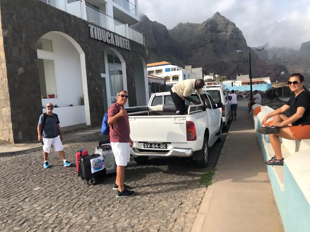 O lado oeste da Ilha de Santo Antão em Cabo Verde, ainda é inexplorado e revela surpresas impressionantes.
