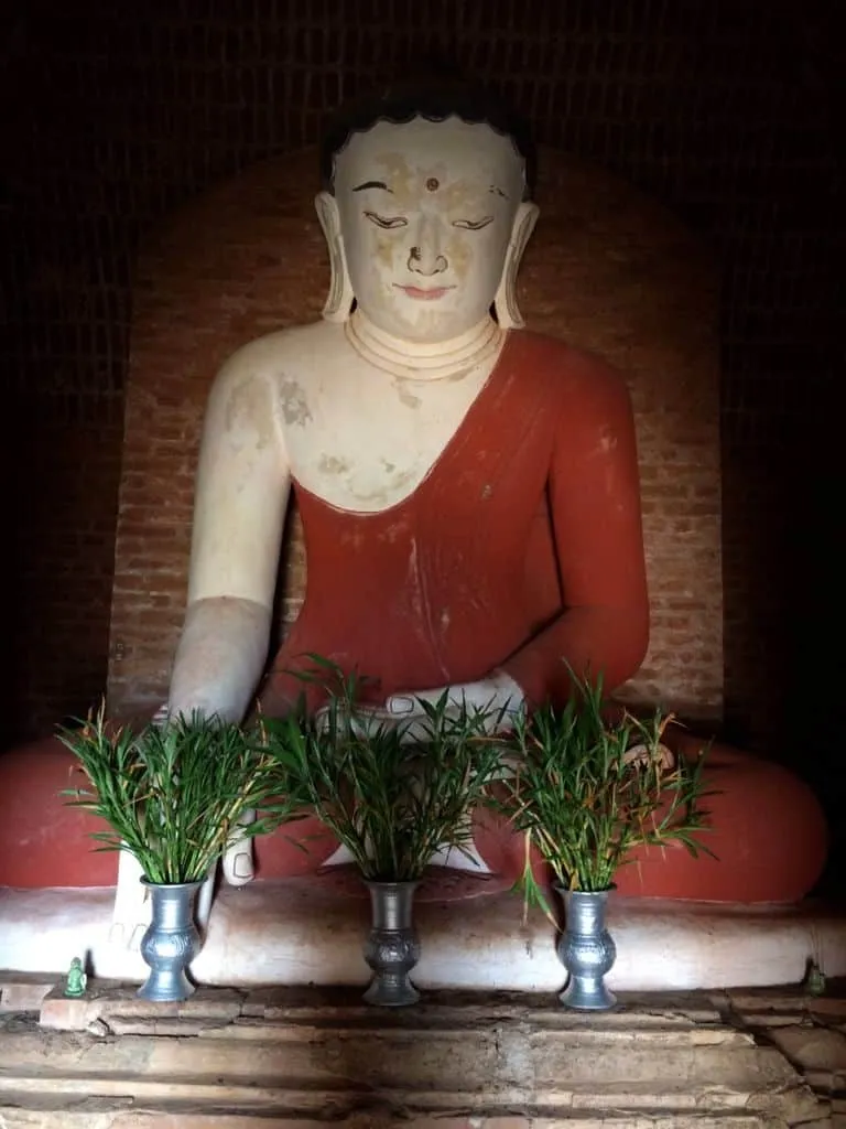 O que conhecer em Bagan? Os templos de Bagan em Myanmar, são o seu principal atrativo. Afinal, são mais de 2000 templos e muita história.