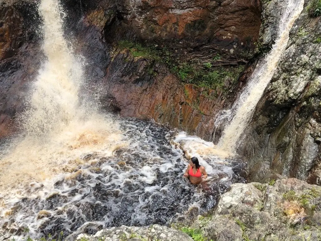 A Cachoeira do Pinhacó ou Piancó está localizada na Vila de Itaitú em Jacobina Ba e faz parte das belezas imperdíveis daquela região.