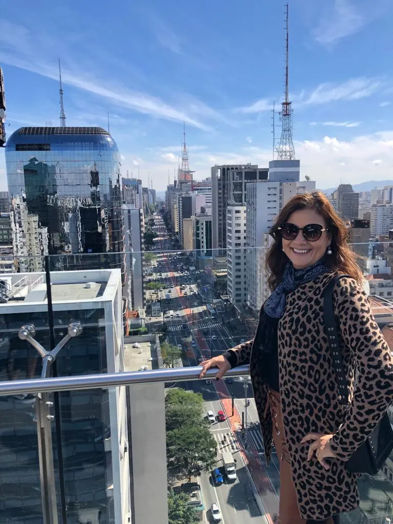 15 passeios gratuitos (ou quase) em São Paulo para você se conhecer e se encantar com a cultura e diversidade da maior cidade do Brasil - Mirante do SESC- Avenida Paulista